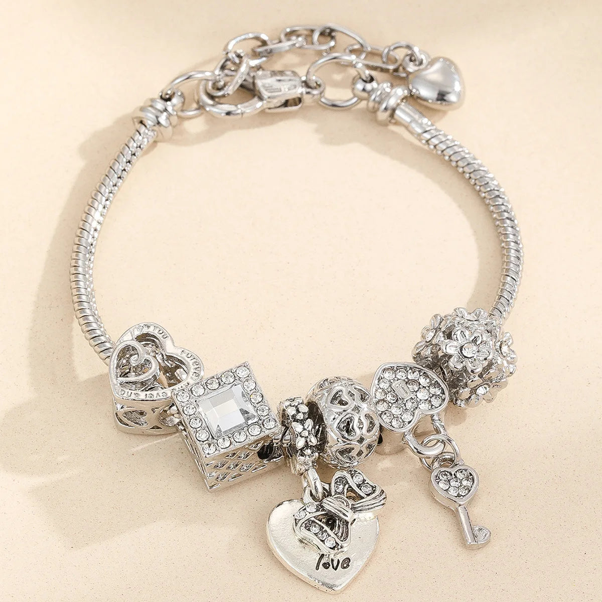 1PC Women'S Fashion Multi Element Beaded Love Pan Family Bracelet Jewelry Accessories Daily Dressing Party Holiday Gift -005